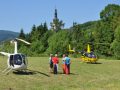 Prelet vrtuľníkmi využilo viacero súťažiacich aj návštevníkov.